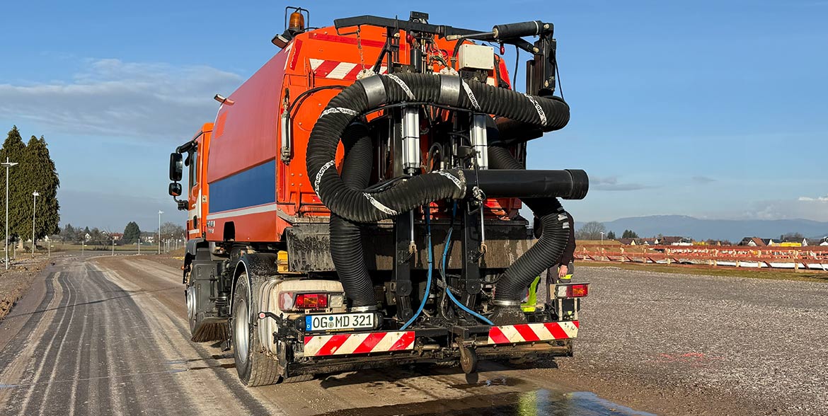 Halteverbot einrichten lassen!