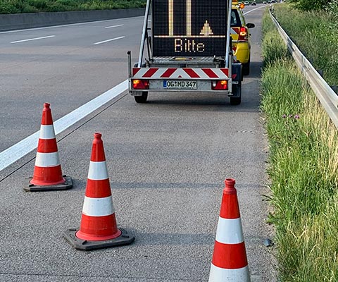 Absperrunsfahrzeug